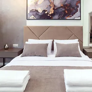 https://avangard-franko-art-apartment.hotelslviv.net