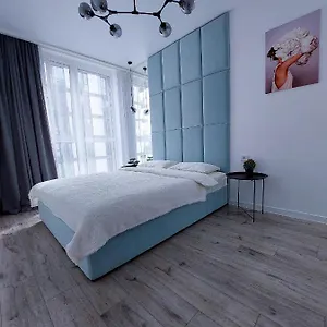 https://avalon-on-lypynskogo-street-new-building.hotelslviv.net