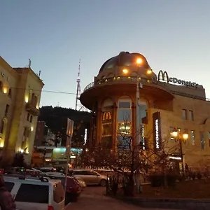 https://200-metres-from-rustaveli-avenue.alltbilisihotels.com